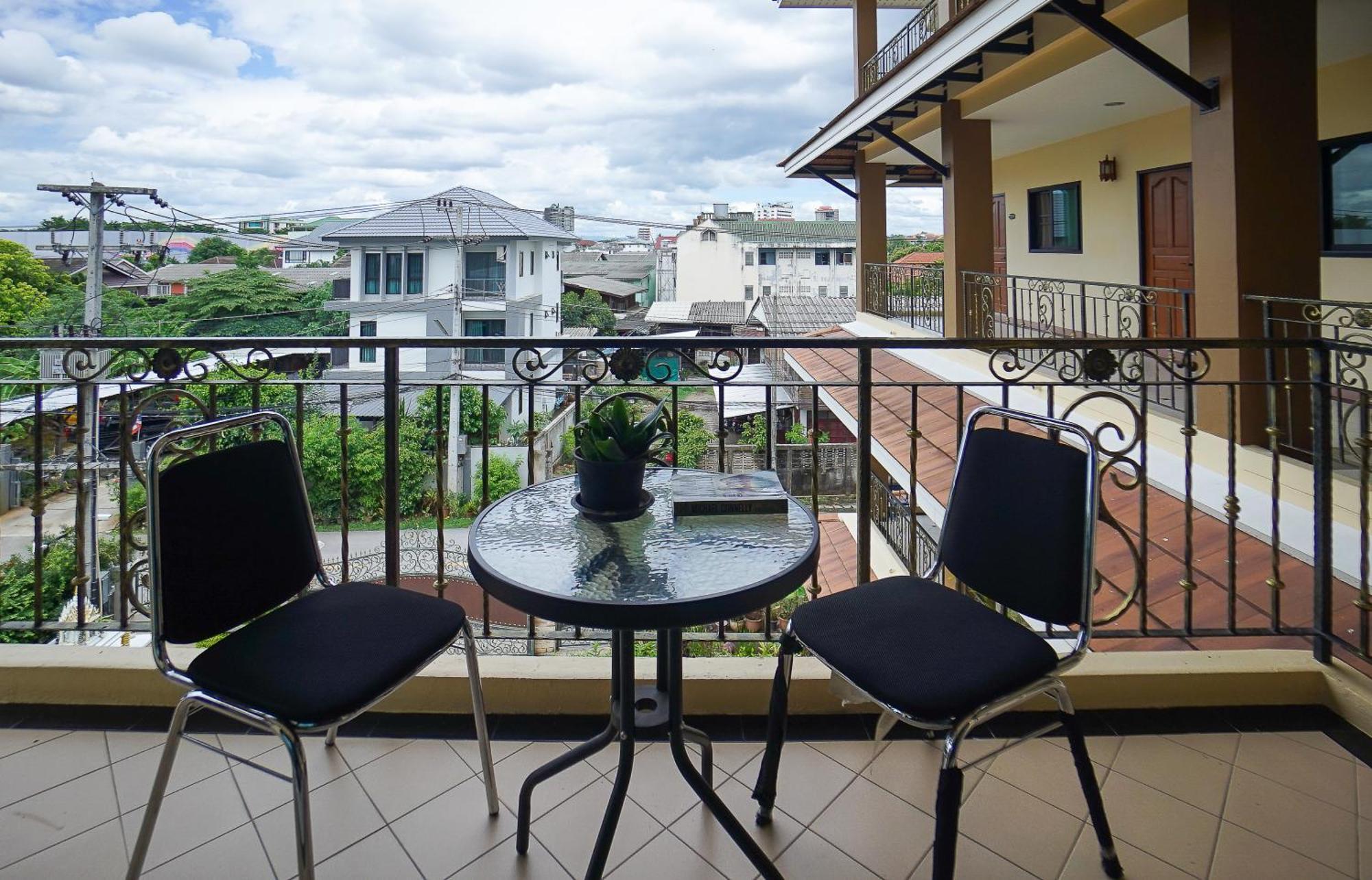 Laph Kham House Lejlighedshotel Chiang Mai Eksteriør billede