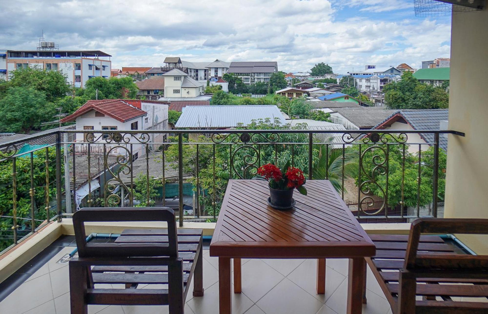 Laph Kham House Lejlighedshotel Chiang Mai Eksteriør billede